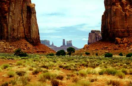 Monument Valley 9
